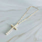Collar con cadena, clip y colgante de cruz de perlas