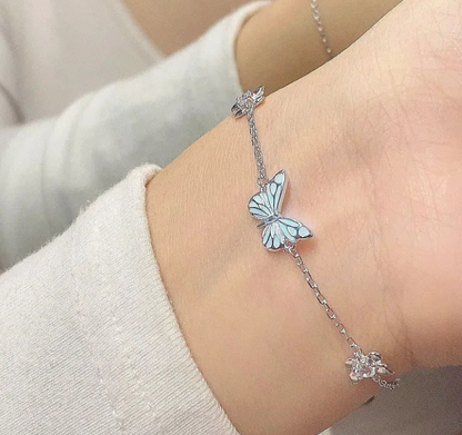 Blue Luminous Smart Butterfly Necklace
