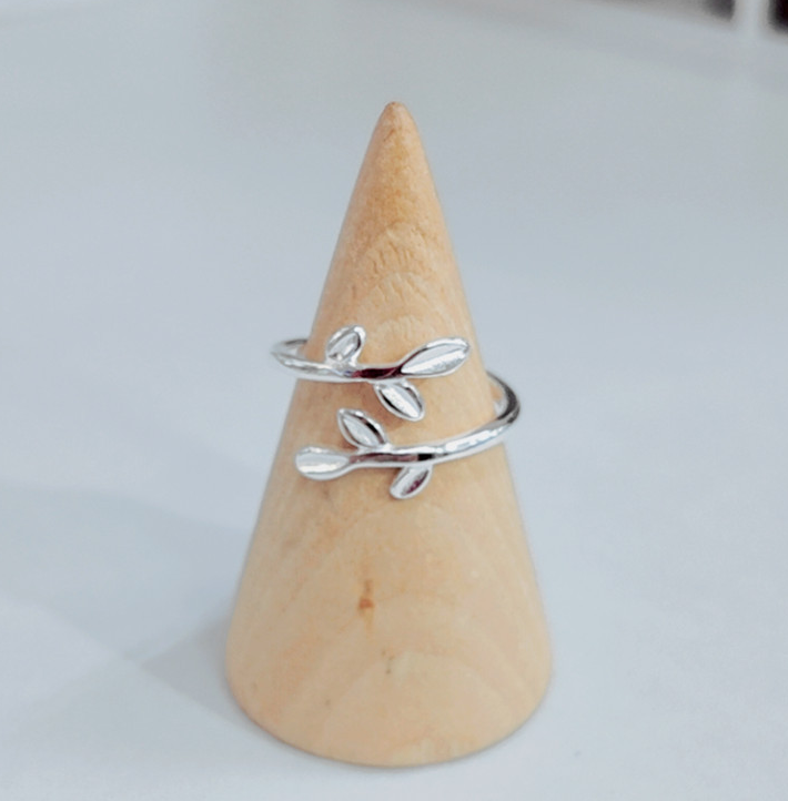 Leaf Ring Style Adjustable Ring