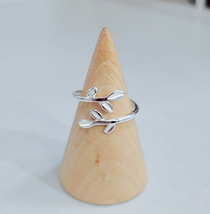 Leaf Ring Style Adjustable Ring