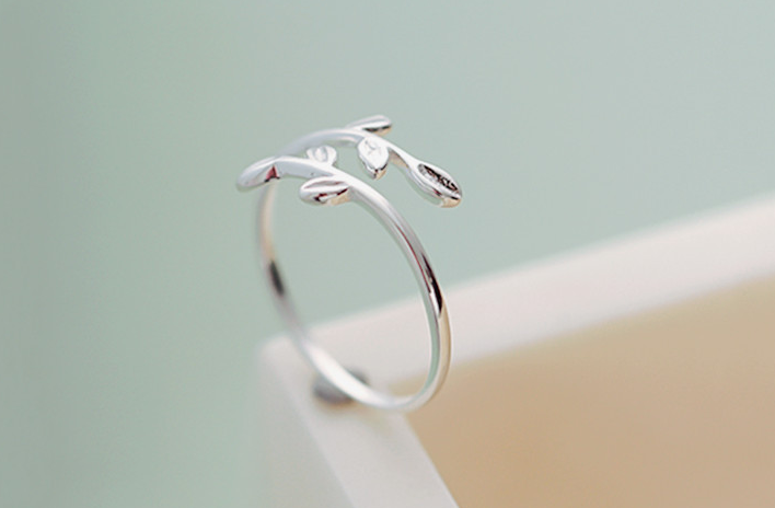 Leaf Ring Style Adjustable Ring